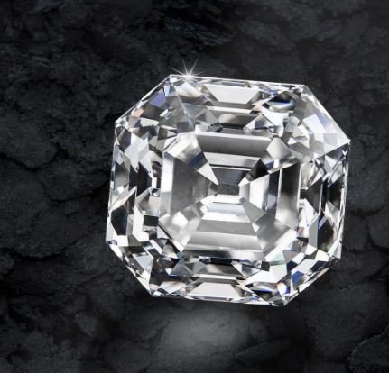 Asscher cut diamond