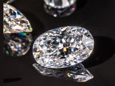 Laboratory-grown diamond